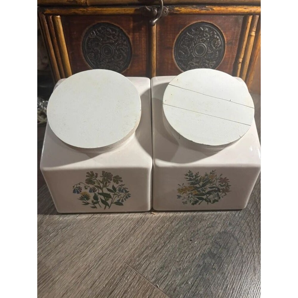 Vintage 1995 Hyalyn Floral Canister Set – Set of 2